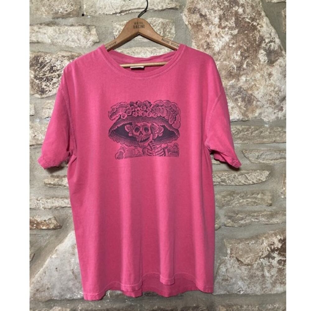 “La Catrina” Graphic Tee - Pink Skull Floral T-Shirt - Whole Earth Provision